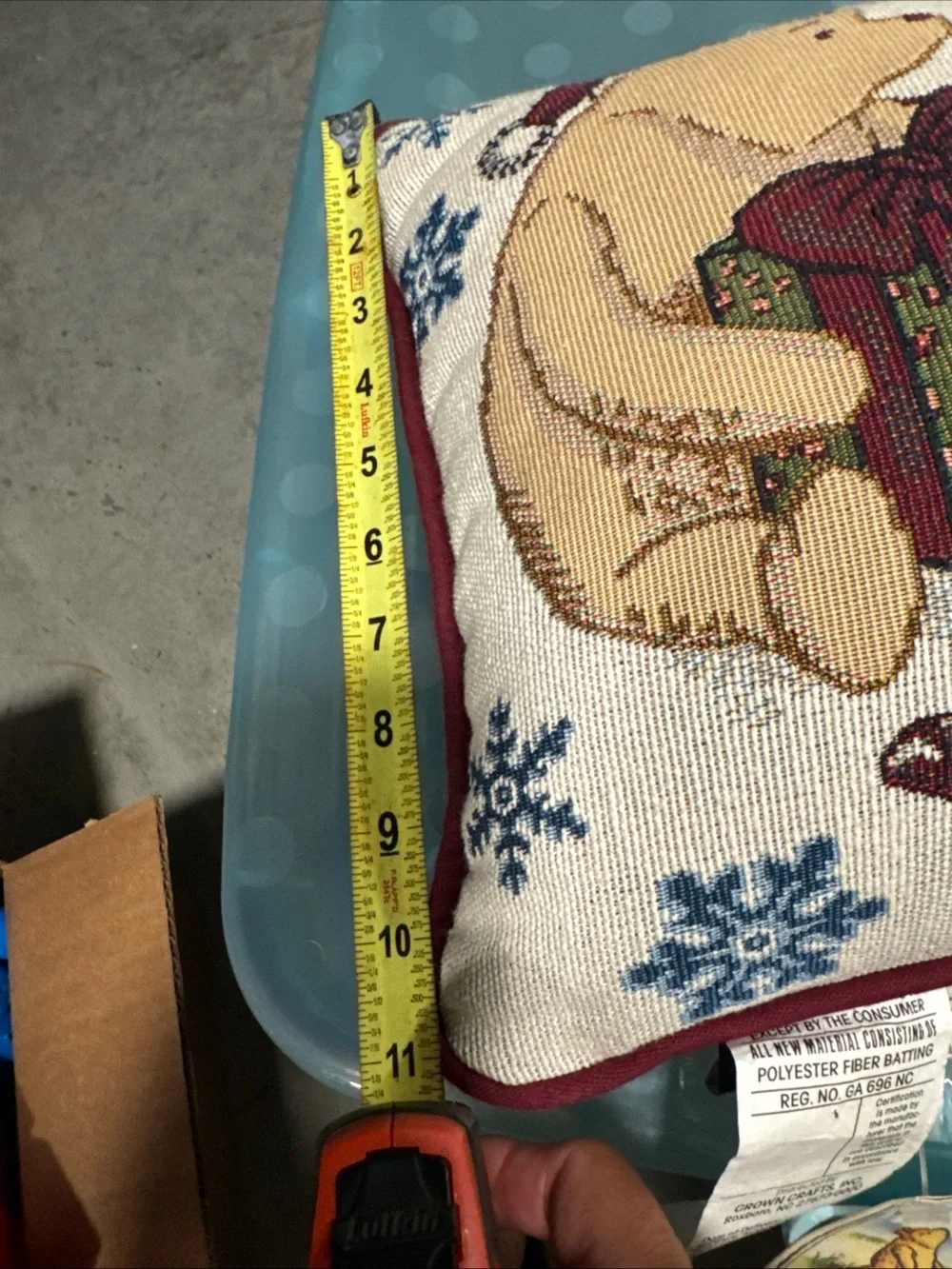 Winnie the Pooh and piglet Christmas tapestry throw pillow Disney 11 x 11“ NWT